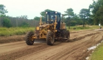 UN SENTIDO DEL CAMINO A MAR DE LAS PAMPAS, PERMANECER CERRADO POR REPARACIONES